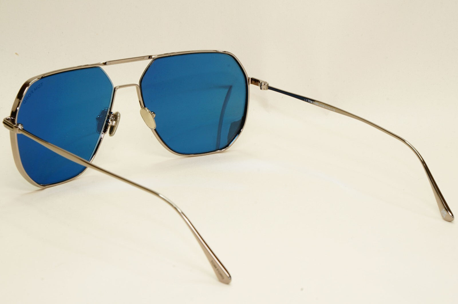 Tom Ford Sunglasses Gilles-02 Gunmetal Blue Navigator Pilot TF 852 14V 61mm