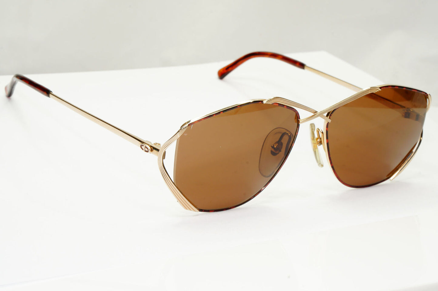 Dior 1990s Austria Sunglasses Vintage Metal Brown Gold Square 2684 41 190123