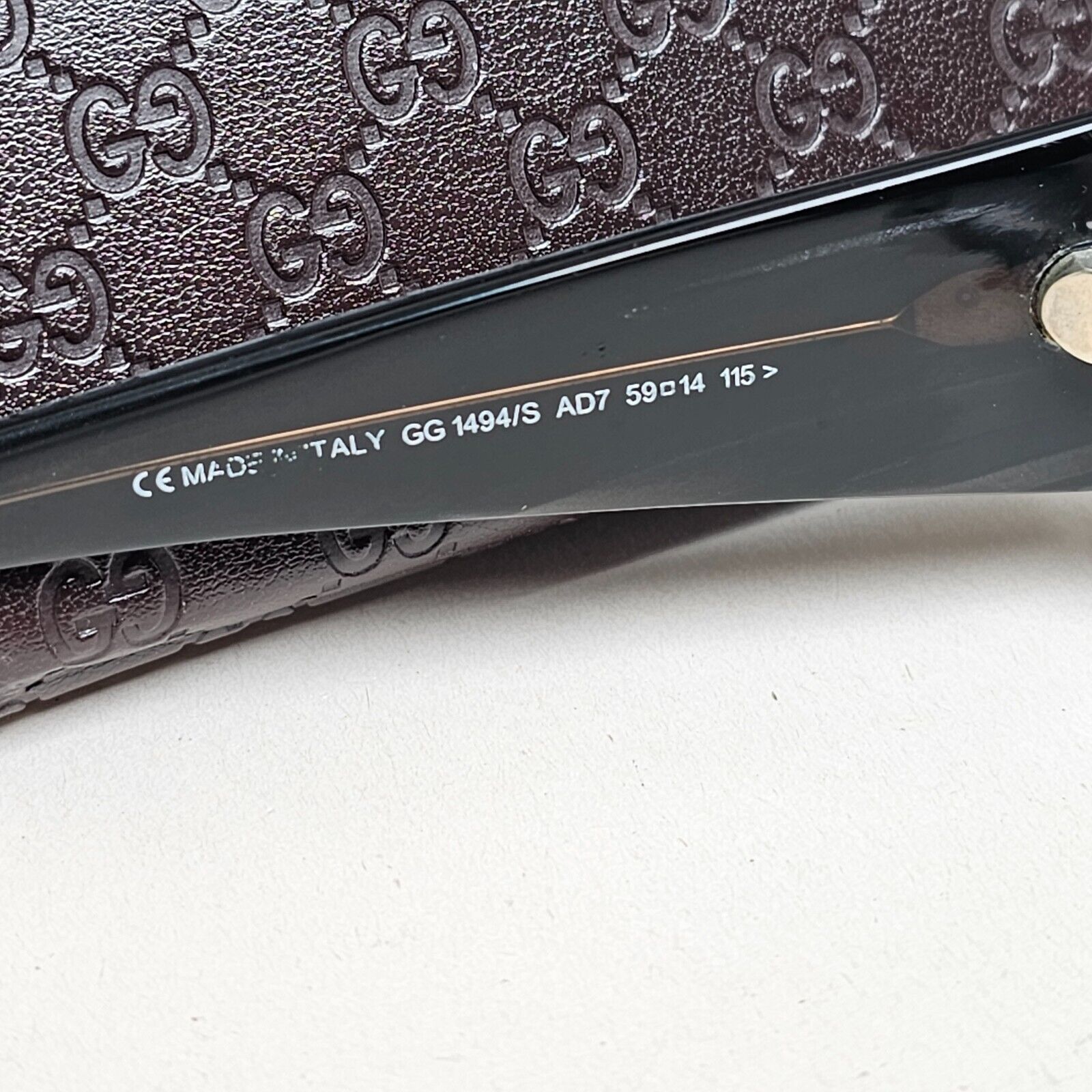 Gucci Sunglasses 1997 Vintage Grey Marble Green Square GG 1494/S AD7 280125