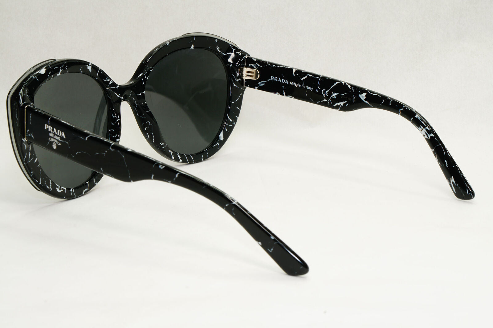 Prada Sunglasses Black Marble Lightning Grey PR01YS SPR 01Y 09V-5S0 270124