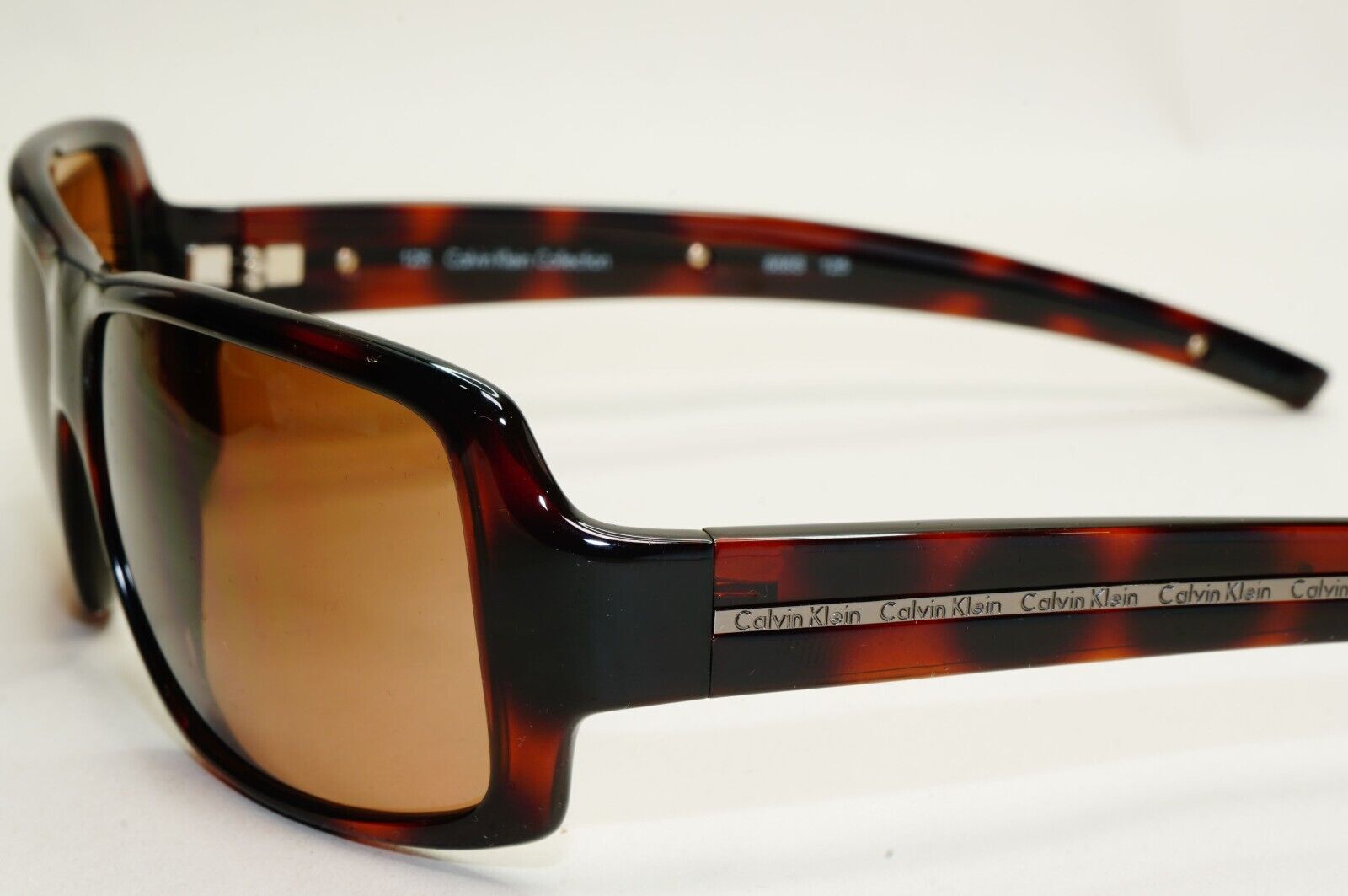 Calvin Klein Sunglasses 2005 Vintage Brown Tortoise Rectangle 688S 125 121124