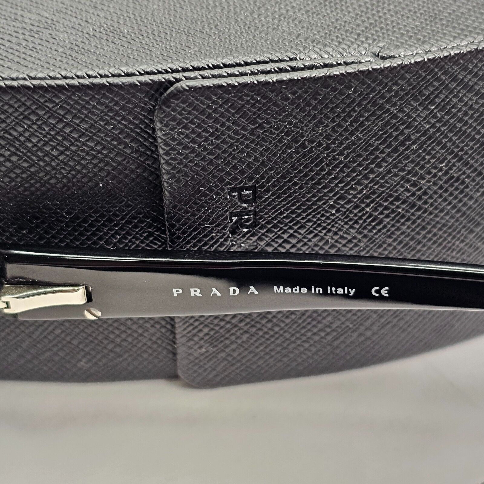 Prada Sunglasses 2006 Vintage Black Rectangle Grey PR52FS SPR 52F 1BO-3M1 270324