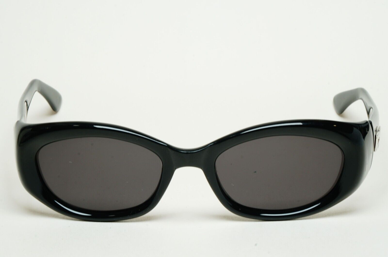 Gucci Sunglasses 1998 Vintage Black Square Retro GG 2432/S 1UF 50mm 280125