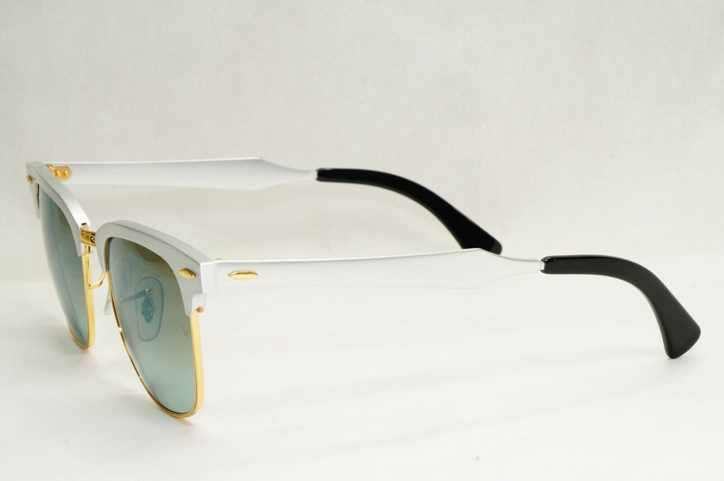 Ray-Ban Sunglasses Clubmaster Aluminum Green Mirror Gradient RB 3507 137/9J 51mm