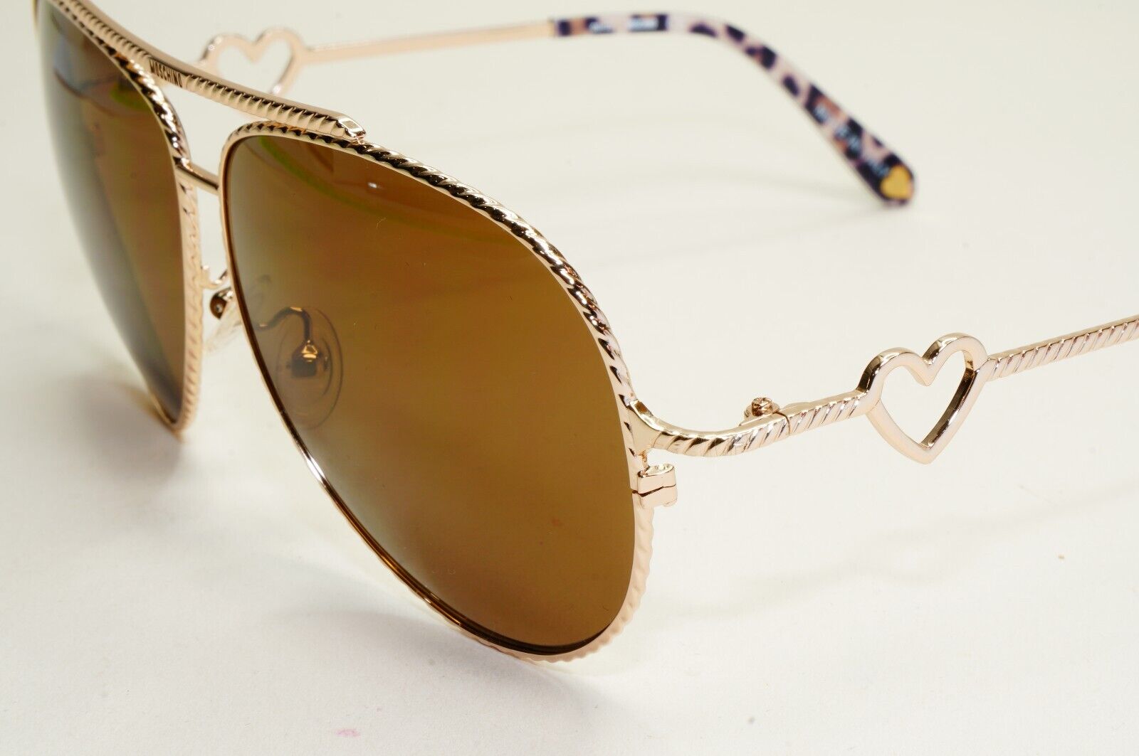Moschino Sunglasses 2005 Vintage Gold Brown Pilot Heart Unisex MO538 02 101124