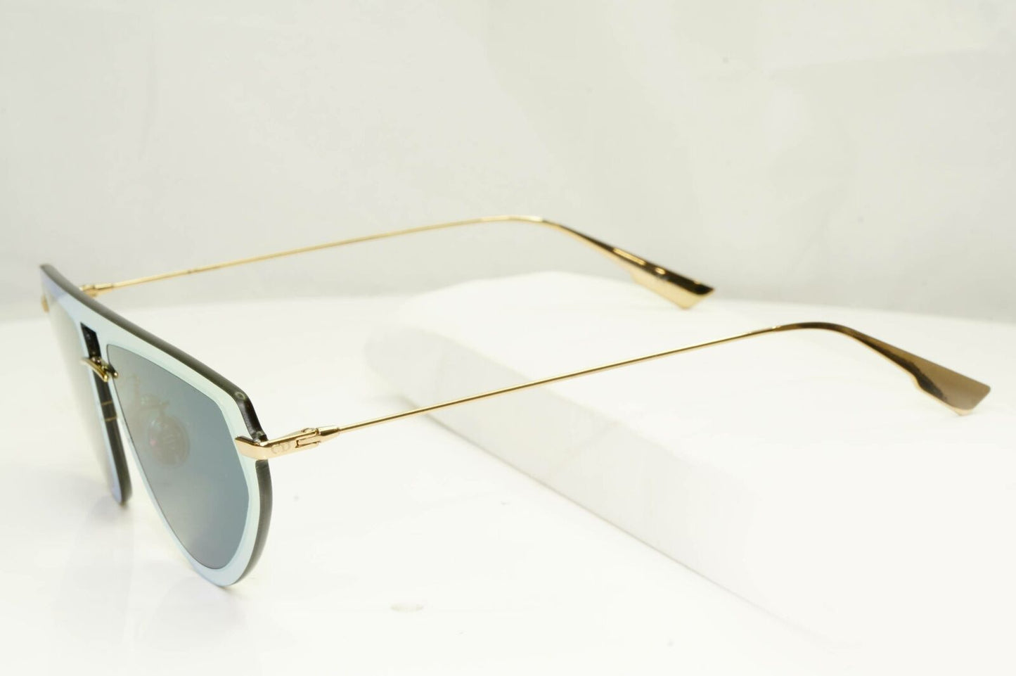 Authentic Dior Womens Sunglasses Gold Blue Ultime 2 LKSA9 Pilot Mirror Fashion