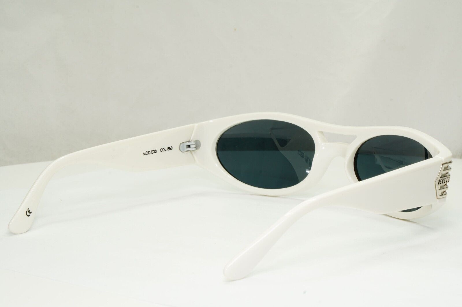 Versus Sunglasses 1996 by Gianni Versace Vintage White Grey MOD E30 COL 850