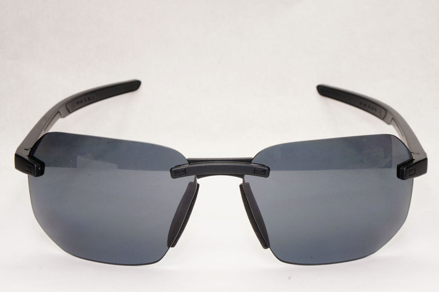 Prada Sunglasses Polarized Wrap Rimless Black PS09WS SPS 09W DG0-02G 62mm