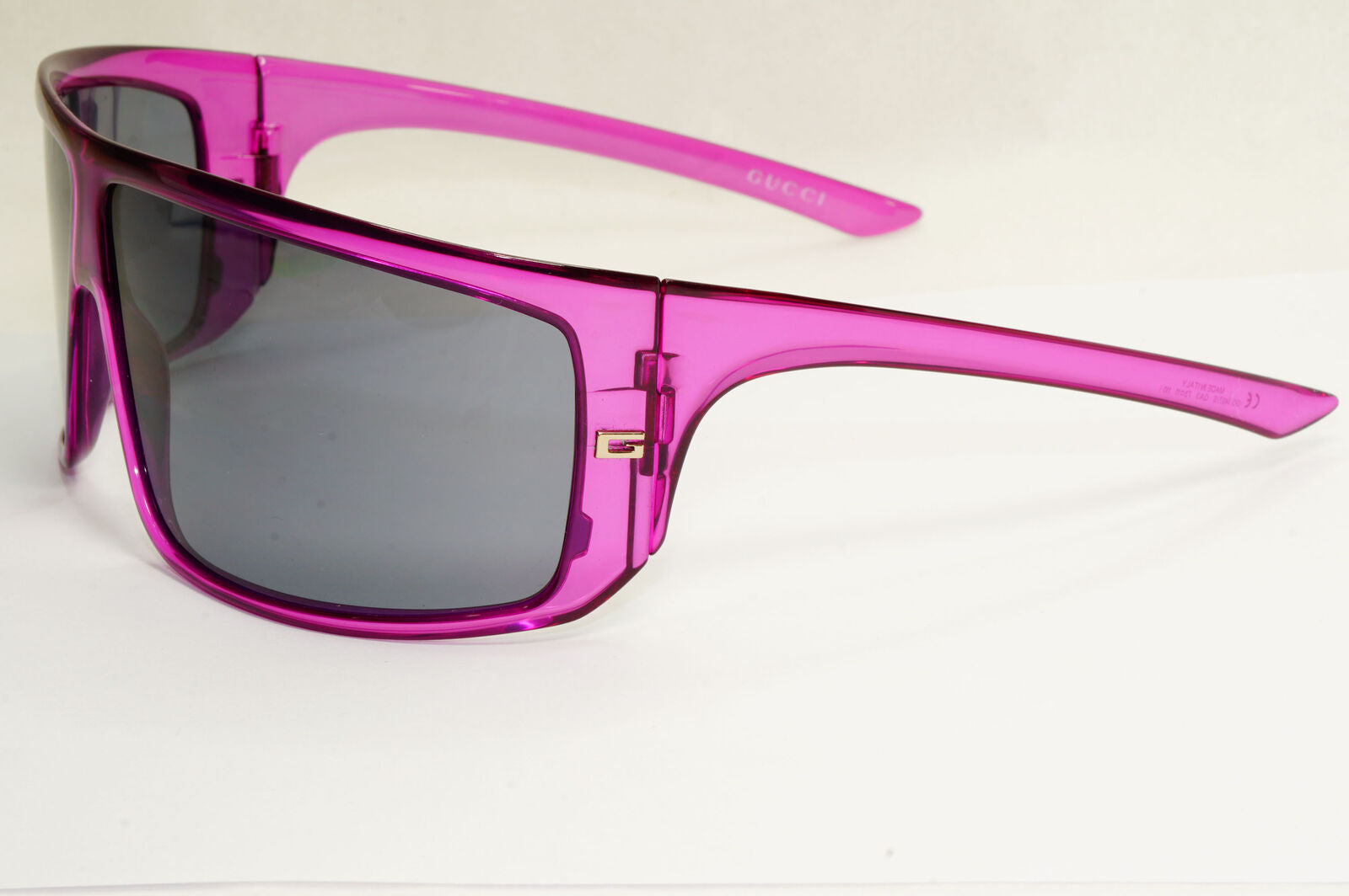 Gucci Sunglasses 2000 Vintage Polarized Violet Wrap Unisex GG 1497/S QA3 130224