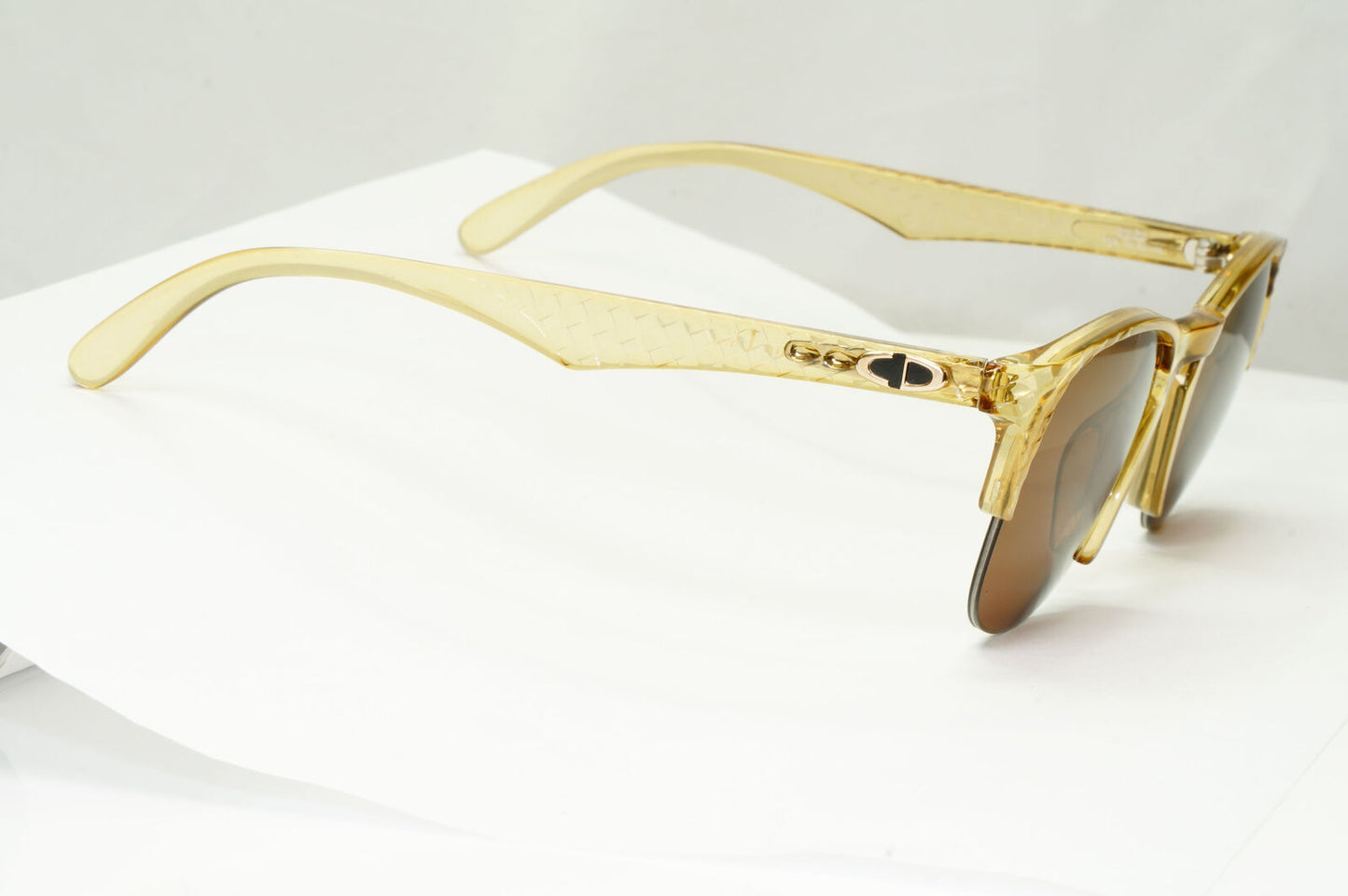 Dior 1990s Vintage Sunglasses Transparent Honey Brown Germany 2376 20 071222