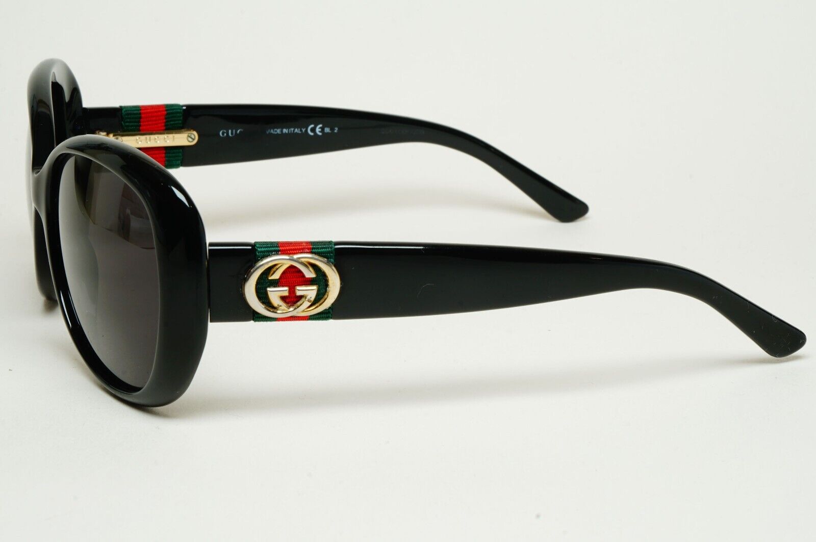 Gucci Sunglasses 2013 Vintage Ribbon Red Green Black GG 3644/S D28ED 210125