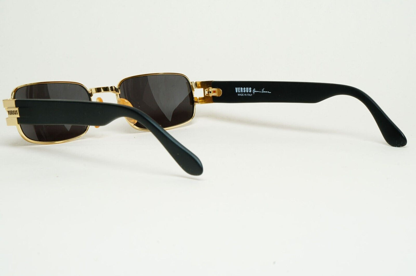 Versus Sunglasses 1996 by Gianni Versace Vintage Gold Black MOD F32 COL 39M