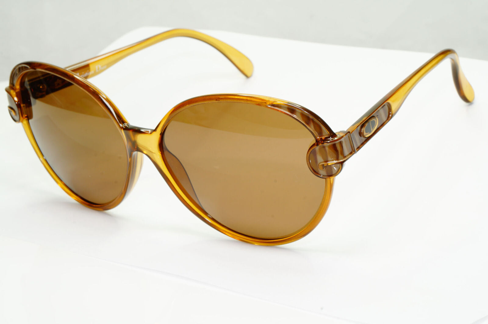 Dior 1990s Vintage Sunglasses Brown Honey Large Square Germany 2206 10 251122
