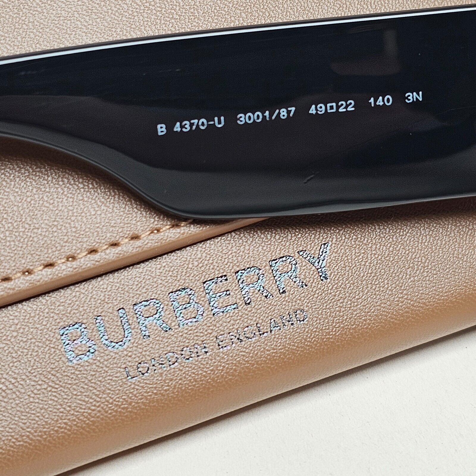 Burberry Sunglasses Margot Black Gold Large Oval BE 4370-U 3001/87 49mm