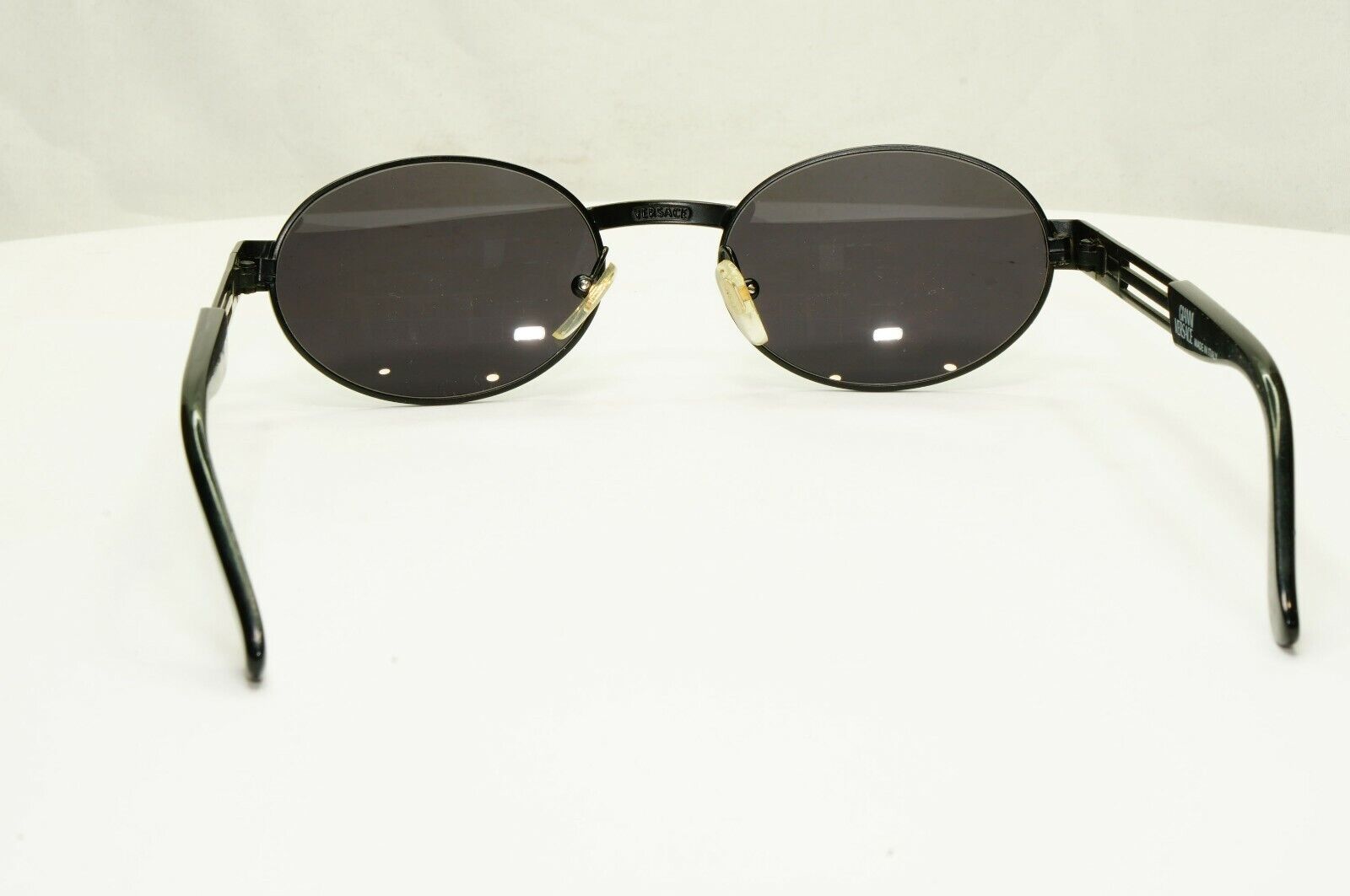 Gianni Versace 1996 Vintage Unisex Black Oval Metal Sunglasses MOD S15 COL 028