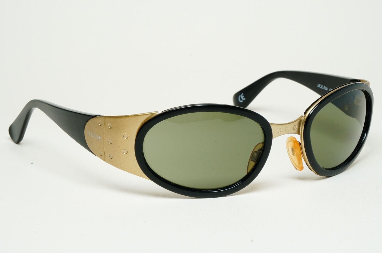 Versus Sunglasses 1996 by Gianni Versace Vintage Black Bronze MOD R50 COL 86M