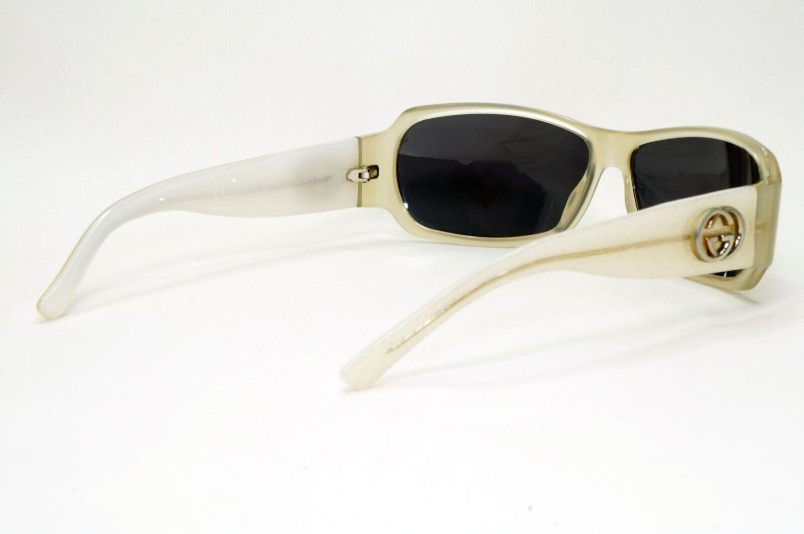 Gucci Sunglasses 2005 Vintage Cream White Black Unisex GG 2935/S EOODA 041124