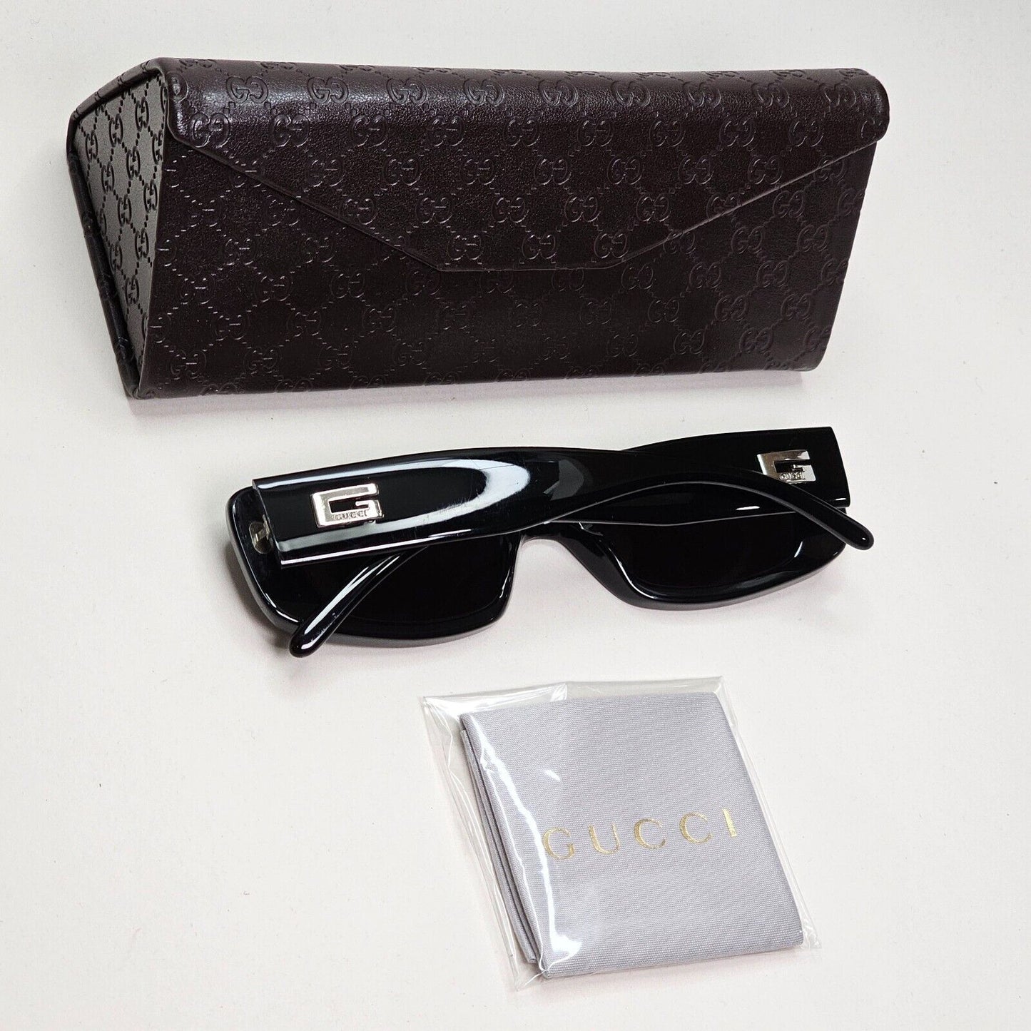 Gucci Sunglasses 1996 Vintage Black Square Retro GG 2409/N/S 807 49mm 250924