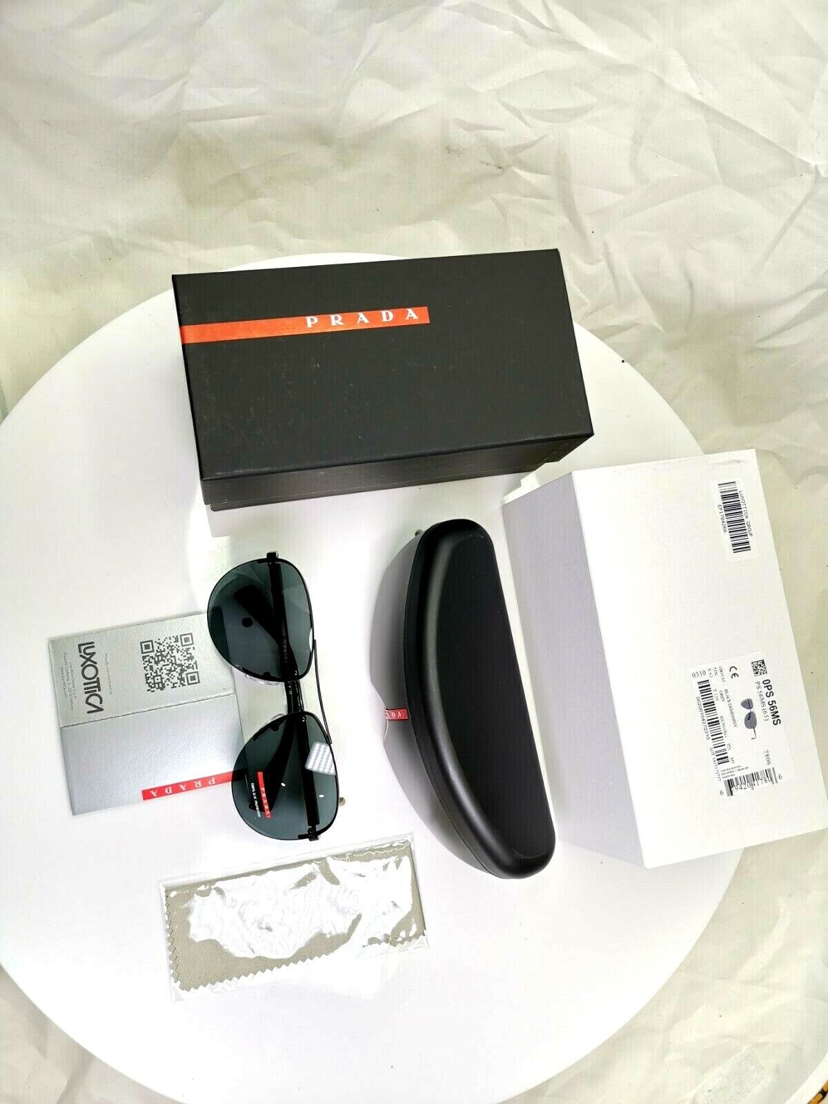 Authentic Prada Mens Sunglasses Black Pilot SPS 56M 1BO-1A1 Rossa Red Stripe
