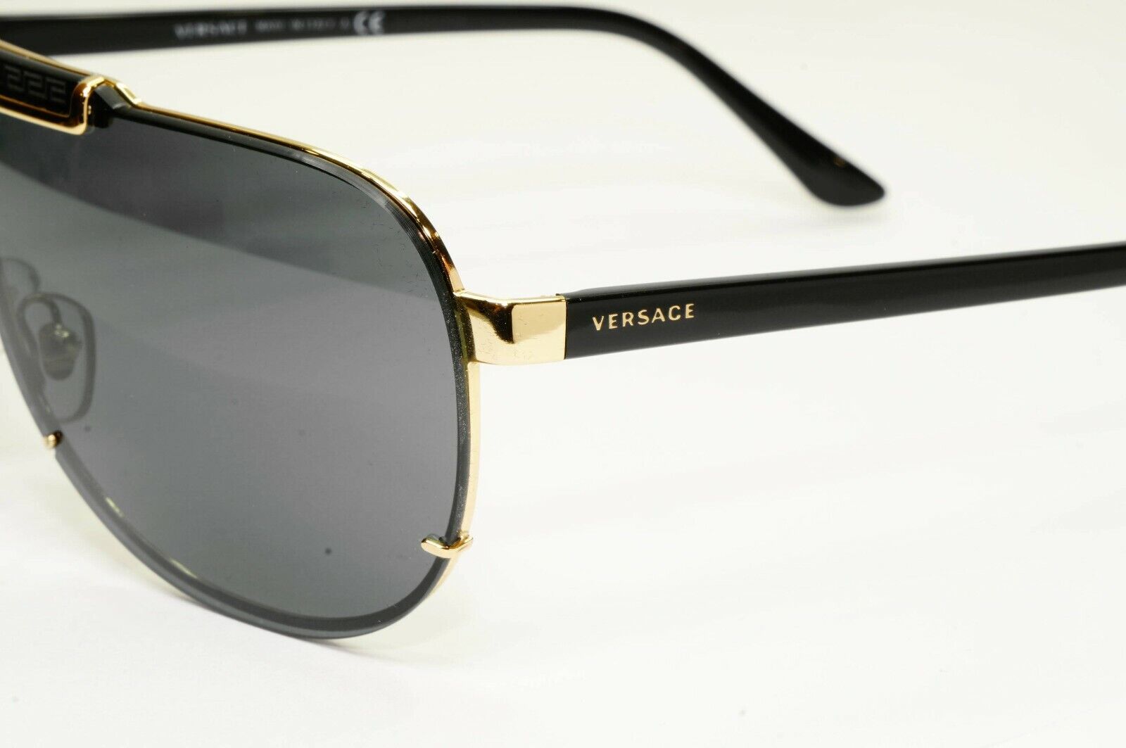 Versace Black Gold Sunglasses Shield Visor Ski Designer Fashion MOD 2140 1002/87