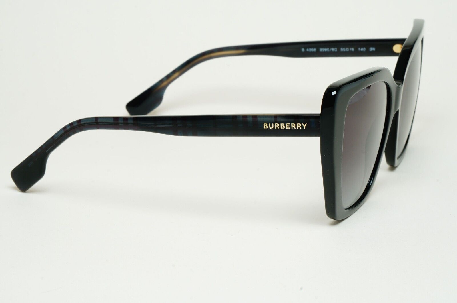 Burberry Sunglasses Tamsin Black Cat Eye Square Gradient BE 4366 3980/8G 55mm