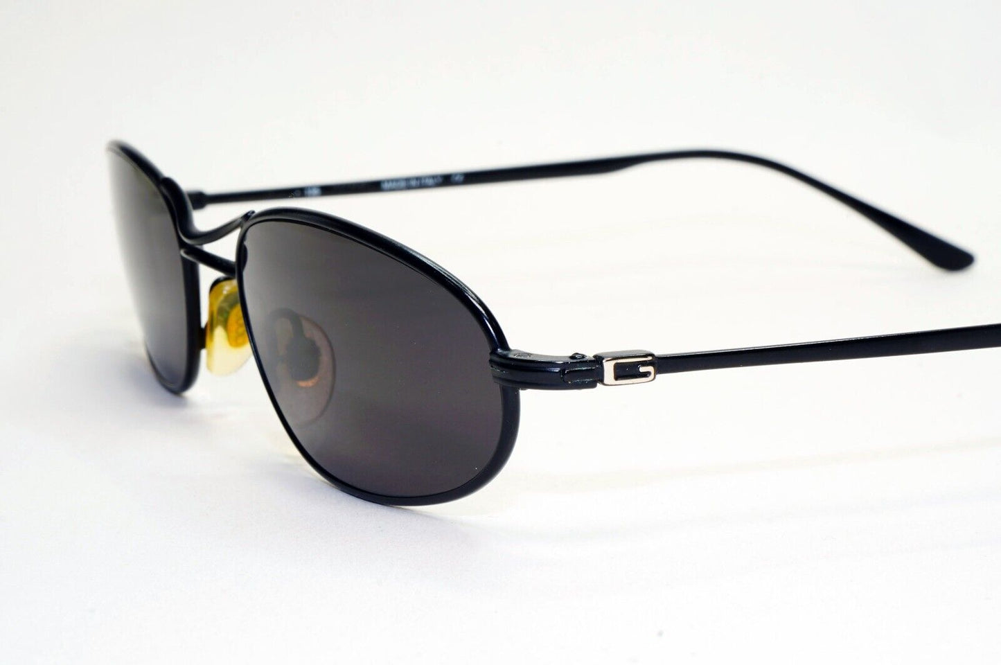 Gucci Sunglasses 1996 Vintage Black Oval Metal Unisex GG 1617/S 8ZB 53mm 120824