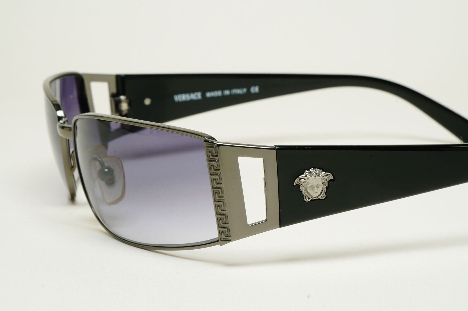 Versace Sunglasses 2003 Vintage Black Gunmetal Rectangle MOD 2021 1001/11 060125