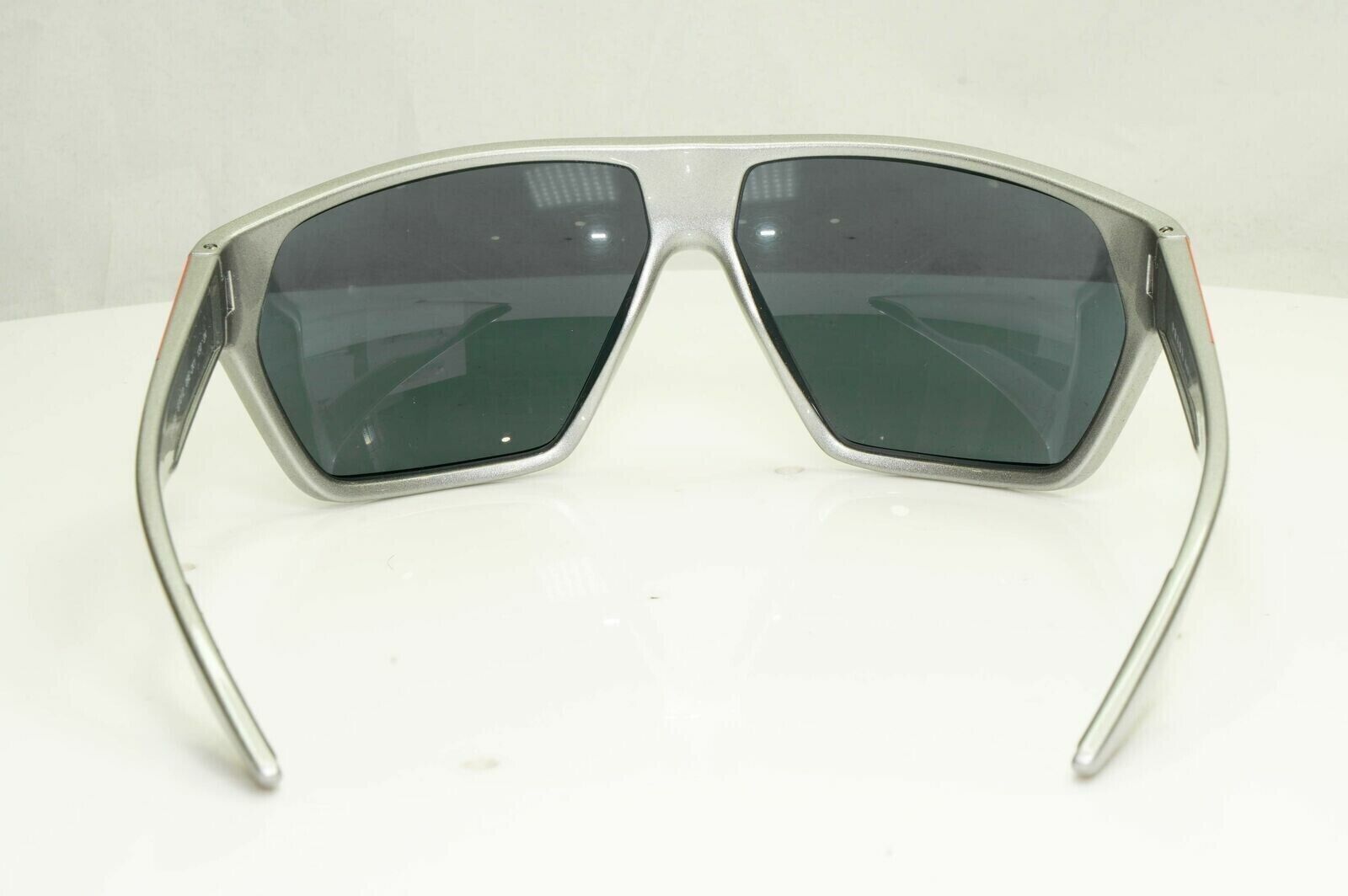 Prada Grey Metallic Black Large Mens Sunglasses SPS 08U 09E-2K1 Red [a] 39033