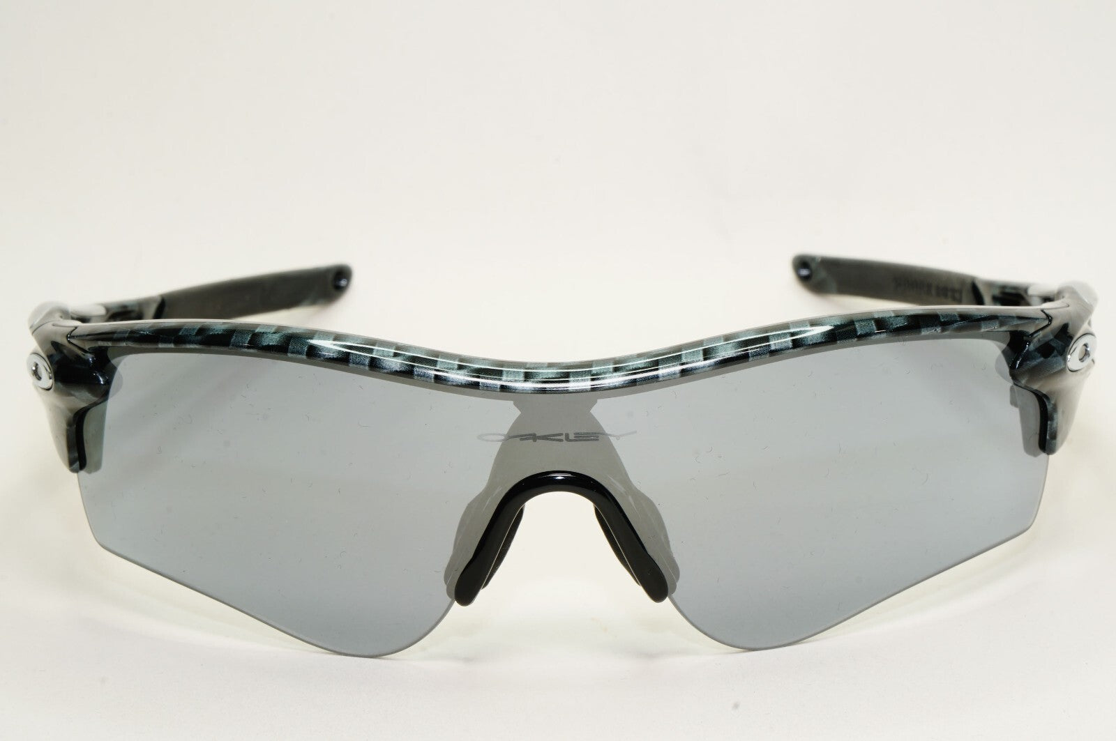 Oakley Sunglasses RadarLock Path A Carbon Fiber Slate Iridium OO 9206 11 [a]