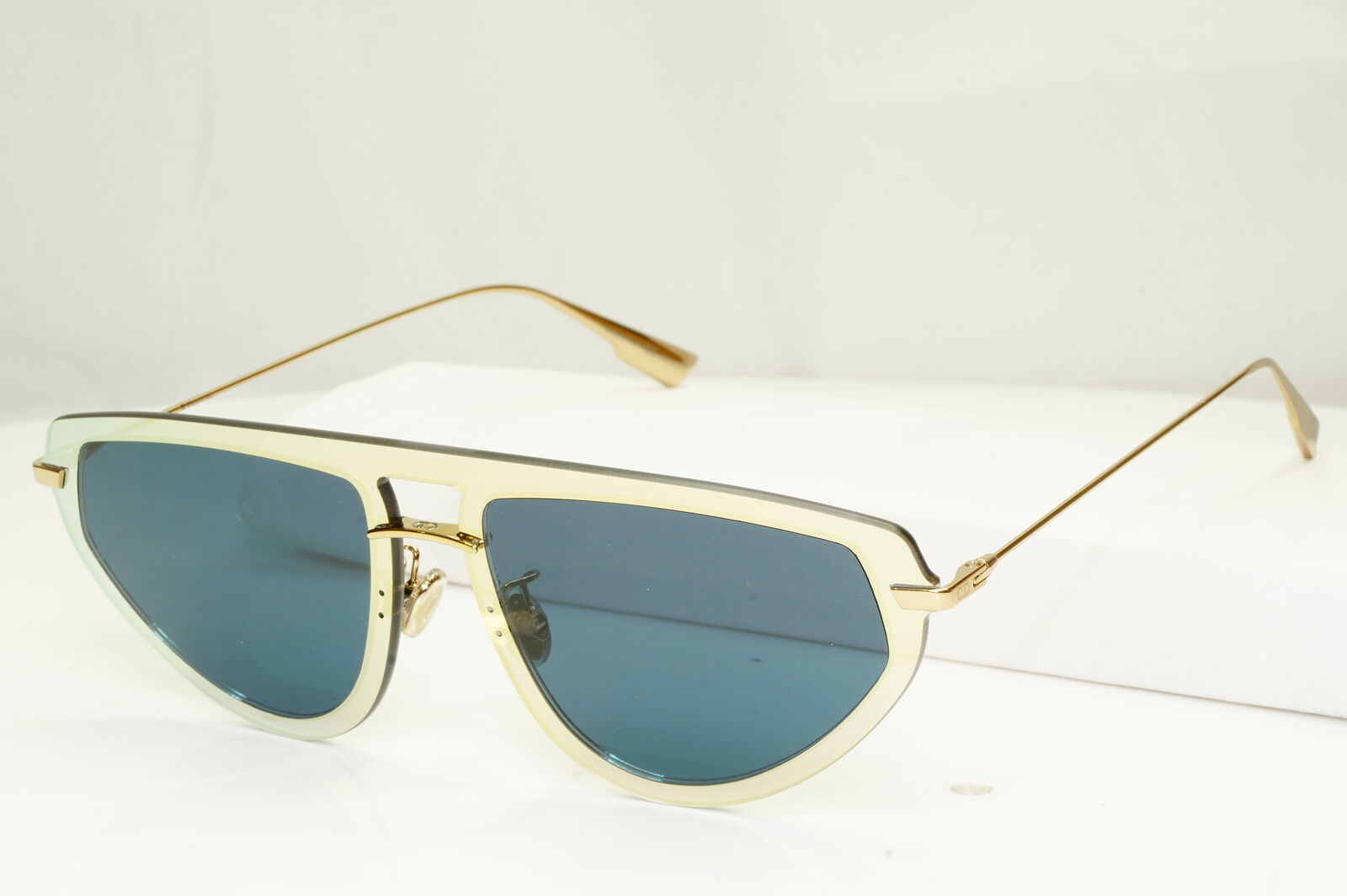 Authentic Dior Womens Sunglasses Gold Blue Ultime 2 LKSA9 Pilot Mirror Fashion