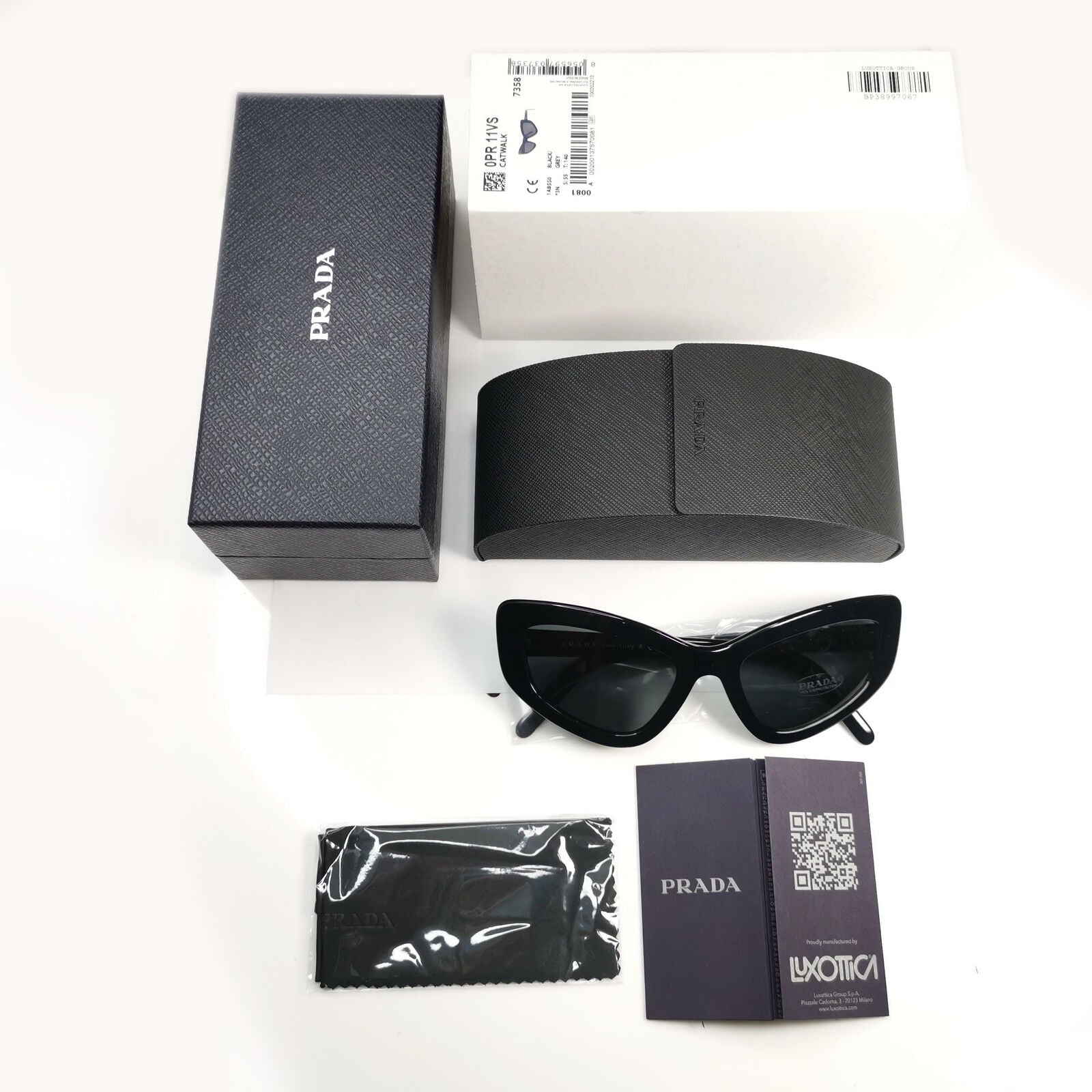 Prada Black Sunglasses Cat Eye Womens Fashion Runway PR11VS SPR 11V 1AB-5S0