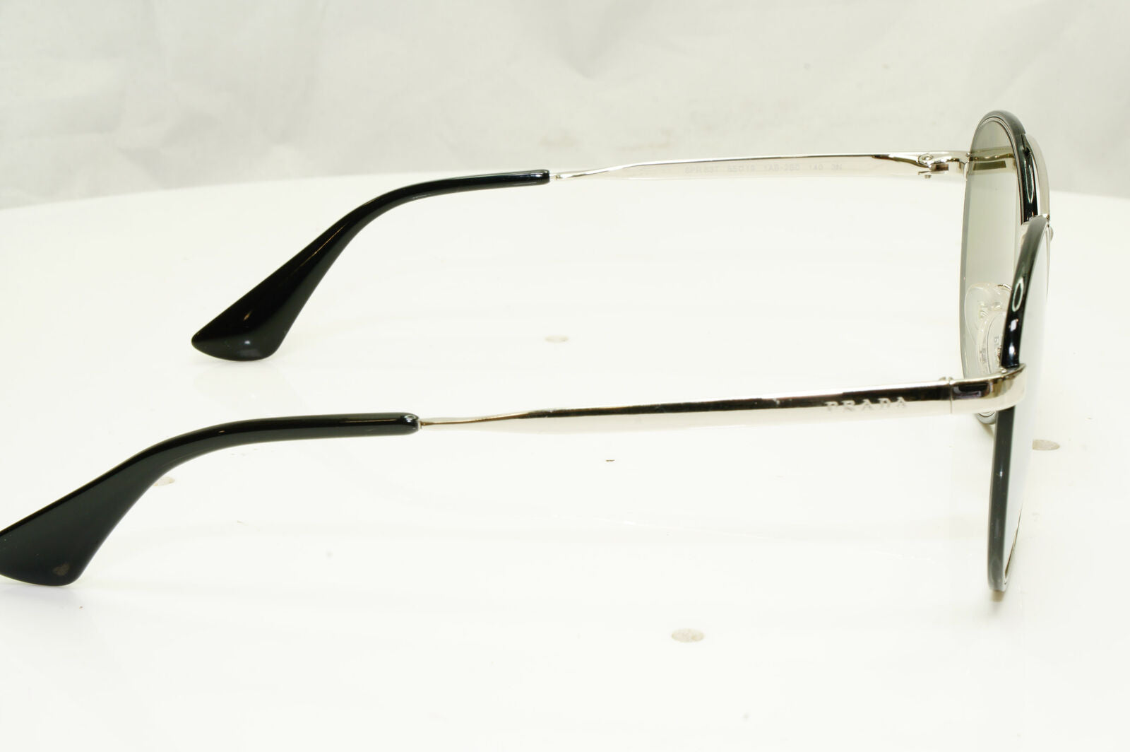 Authentic Prada Womens Mirror Vintage Sunglasses Silver SPR 83T 1AB-2S0 32994
