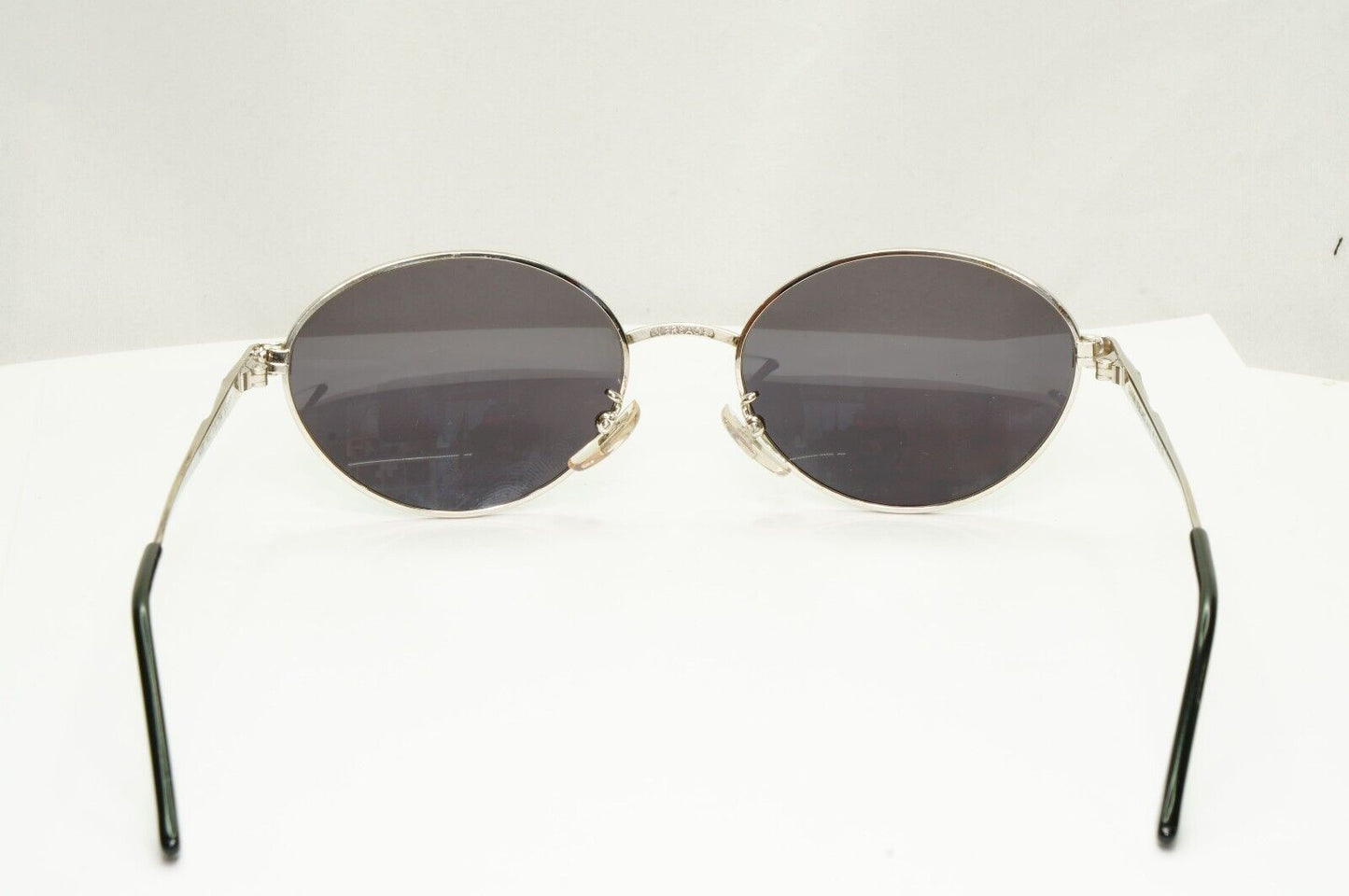 Gianni Versace 1995 Sunglasses Vintage Silver Black Metal Medusa MOD H32 COL 26M