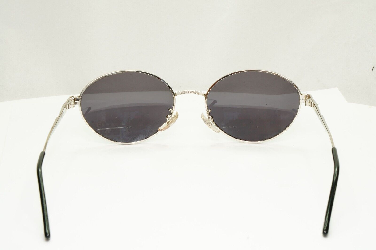 Gianni Versace 1995 Sunglasses Vintage Silver Black Metal Medusa MOD H32 COL 26M