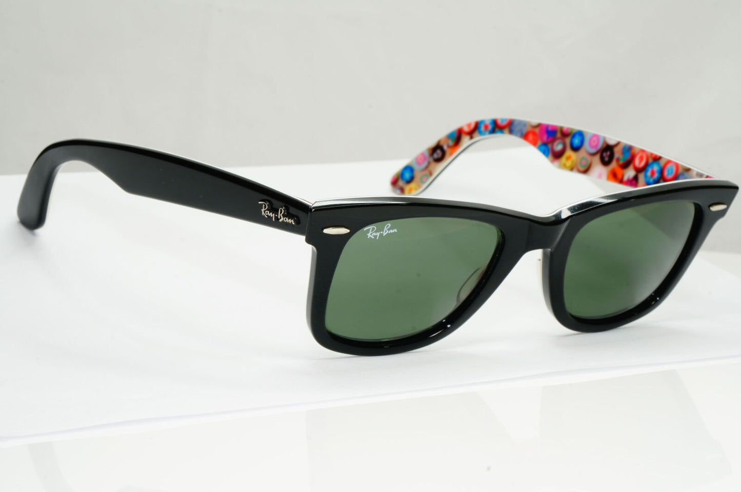 Ray-Ban Wayfarer Prints Sunglasses Black Series 4 Buttons RB 2140 1052 240123