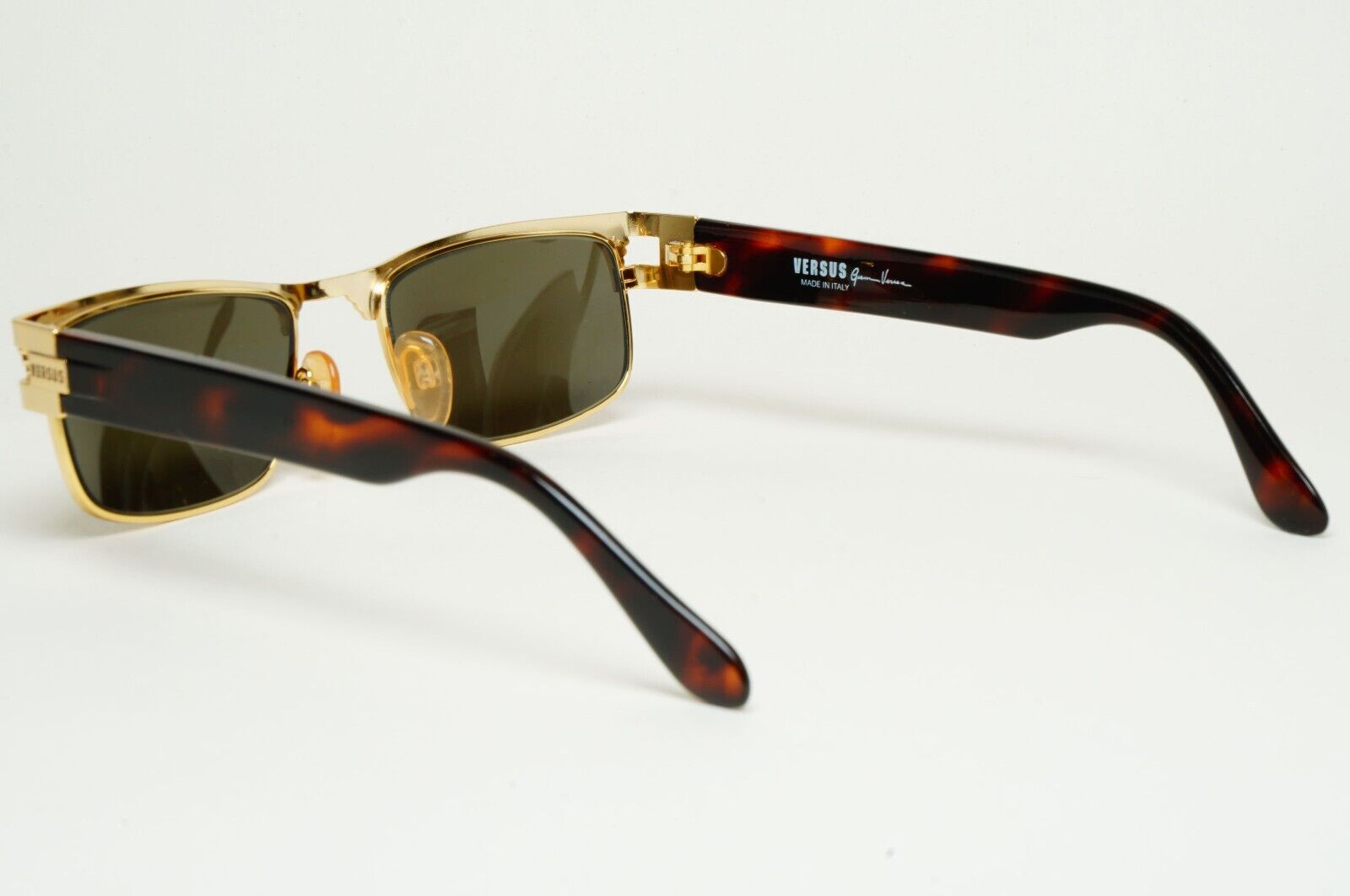 Versus Sunglasses 1996 by Gianni Versace Vintage Gold Grey MOD F26 COL 36M