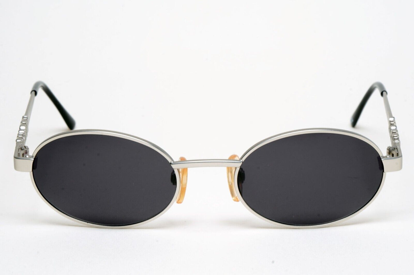 Versus Sunglasses 1996 by Gianni Versace Vintage Silver Oval MOD R26 COL 22M