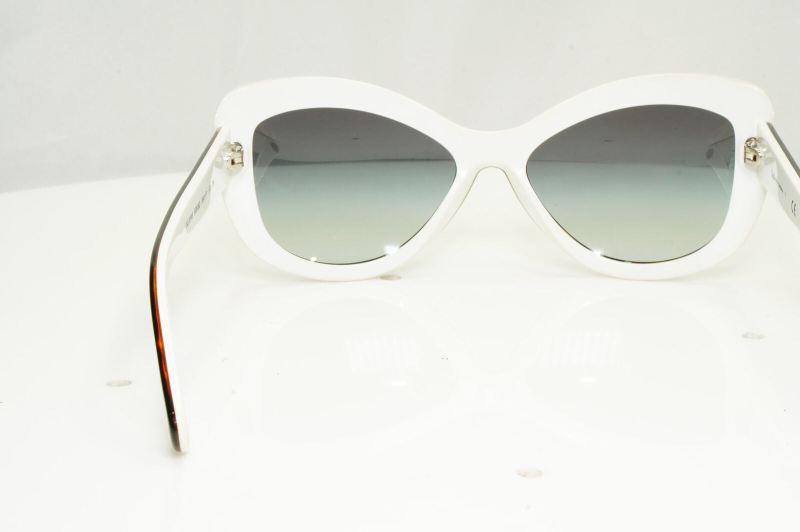 Authentic Dolce & Gabbana Womens Boxed Vintage Sunglasses D&G 3046 936/8G 33289