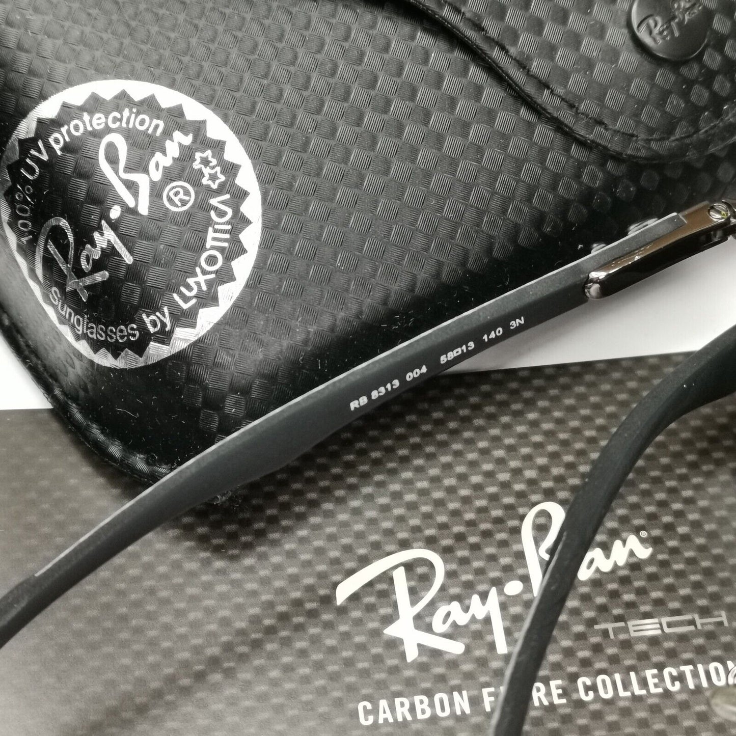 Ray-Ban Sunglasses Carbon Fibre 2013 Pilot Aviator Grey Silver Green RB 8313 004