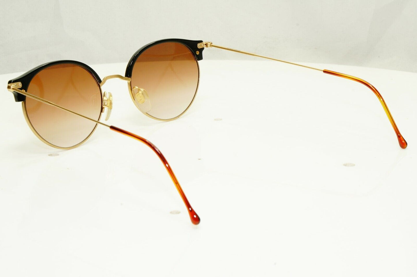 Authentic Giorgio Armani 1997 Vintage Sunglasses Gold Brown Mens Womens 377S 206