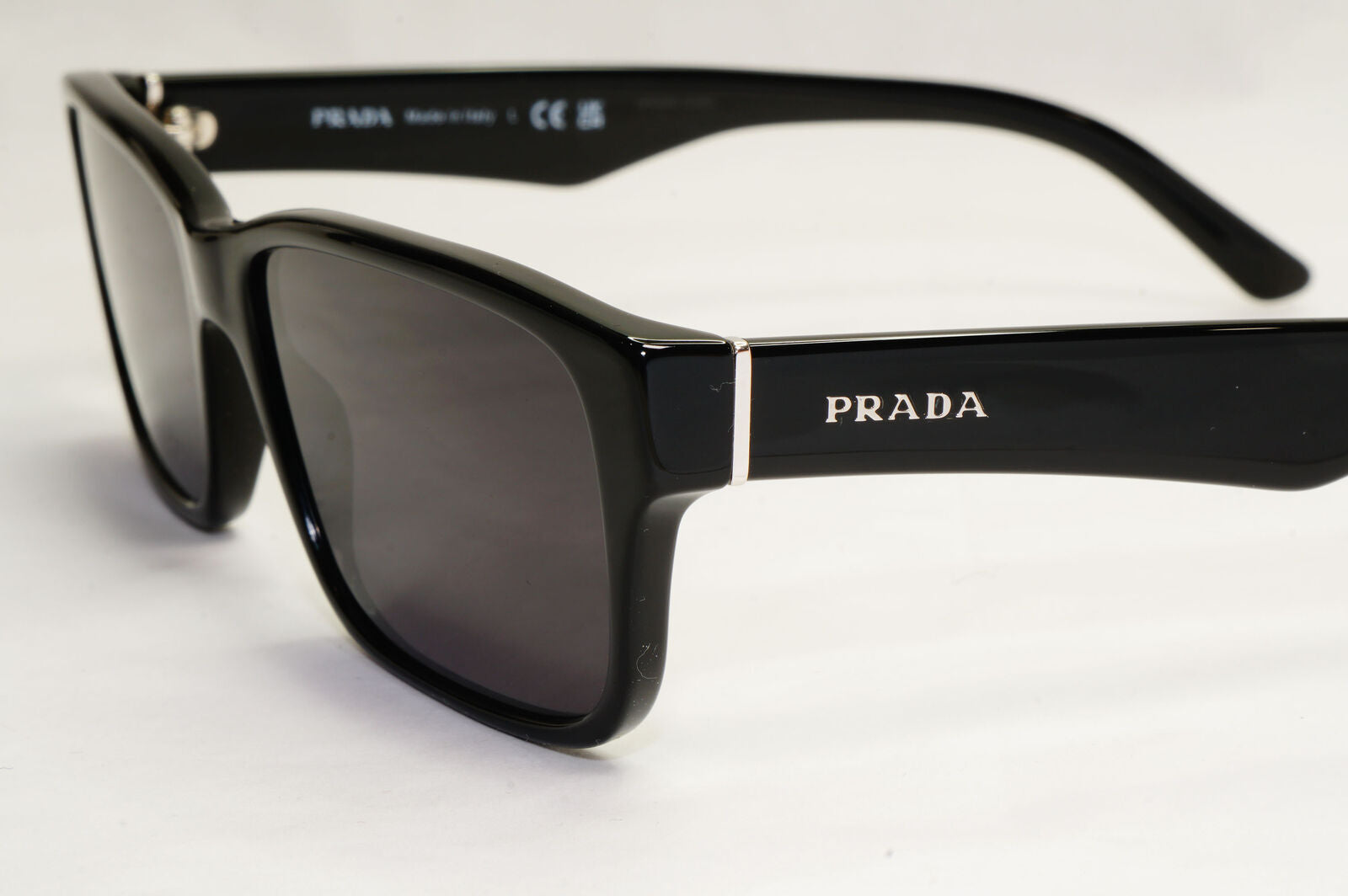 Prada Sunglasses Black Rectangle Glossy Fashion PR16MV VPR 16M 1AB-1O1 55mm