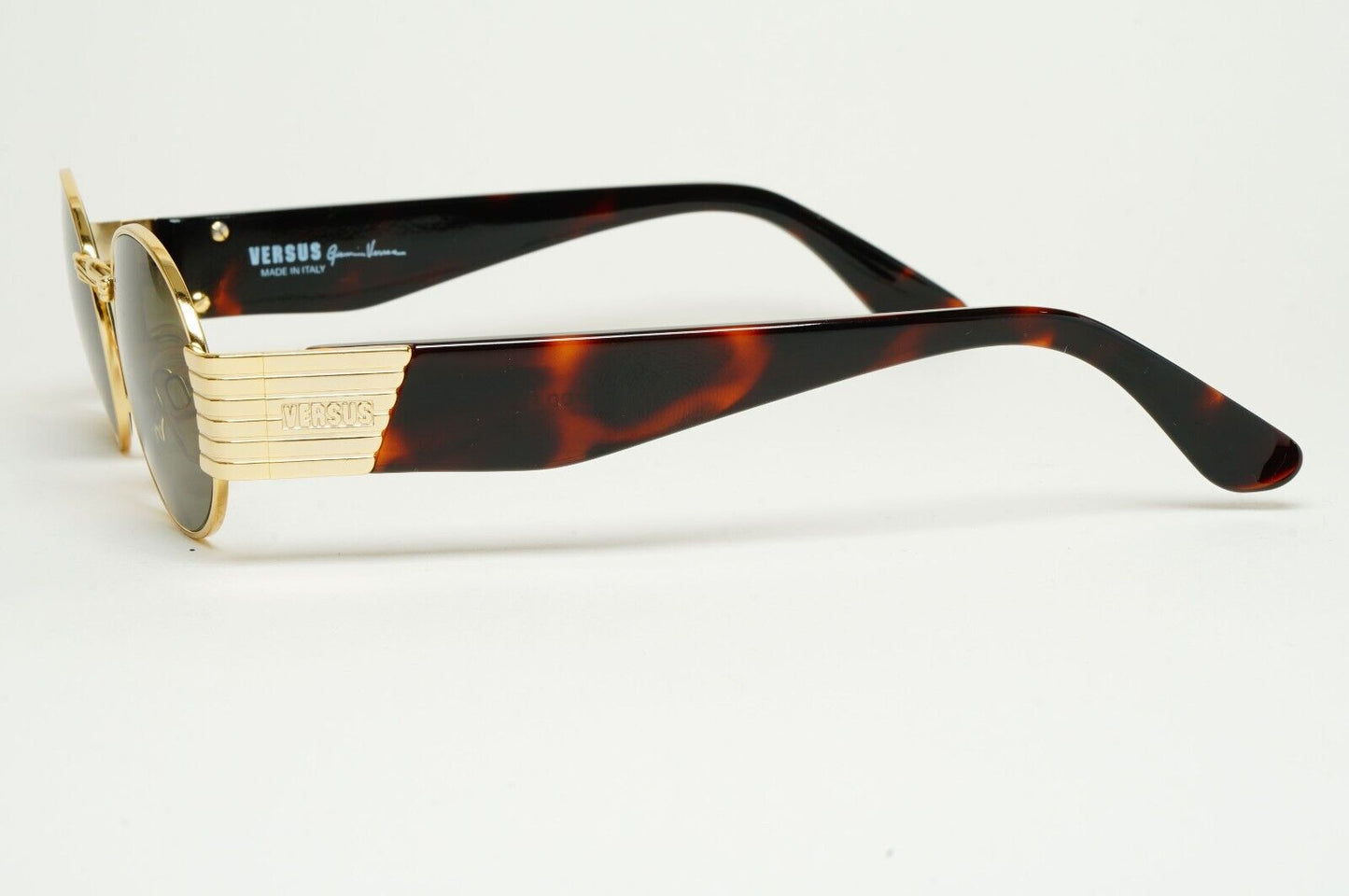 Versus Sunglasses 1996 by Gianni Versace Vintage Gold Oval Brown MOD F12 COL 030