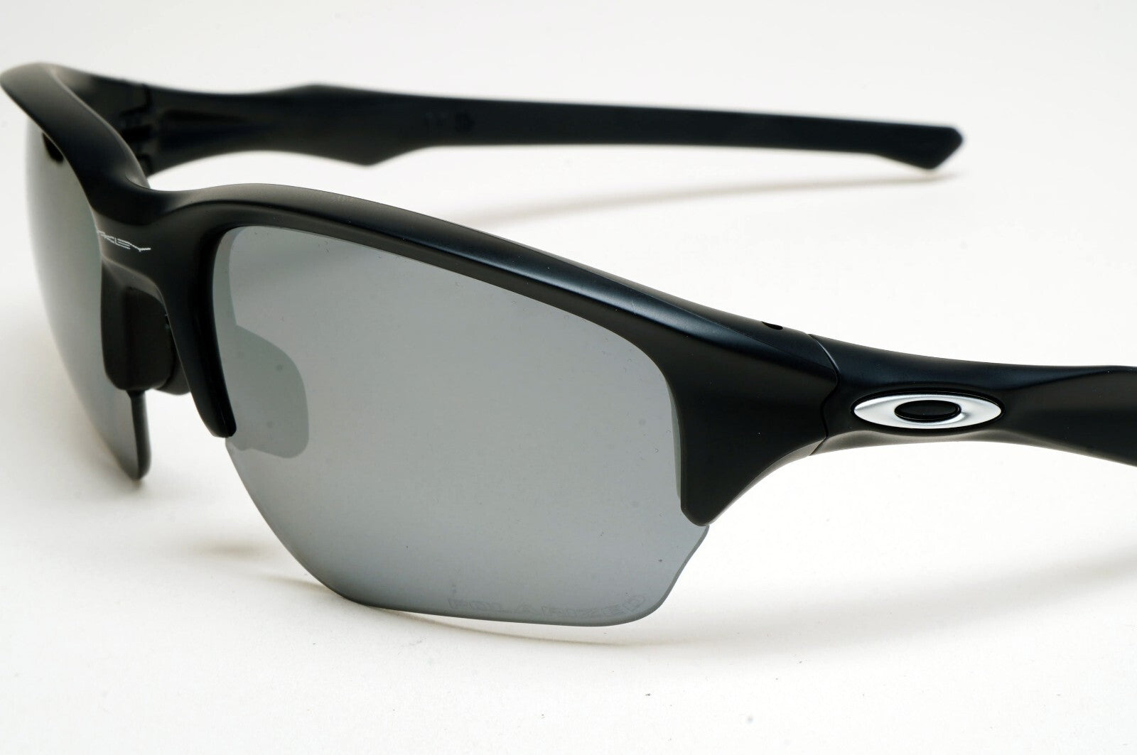 Oakley Sunglasses Polarized Flak Beta Black Matte Iridium Wrap OO 9363 12