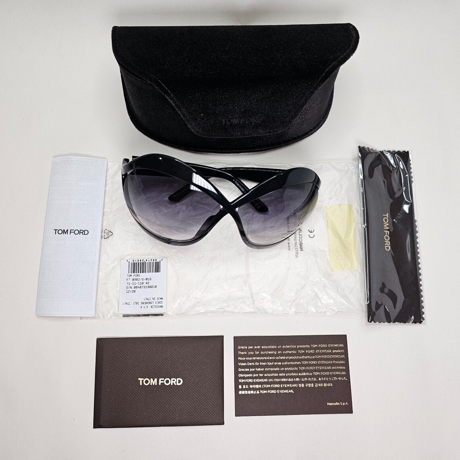 Tom Ford Sunglasses Carine-02 Black Oversized Gradient Large FT0902 TF 902 01B