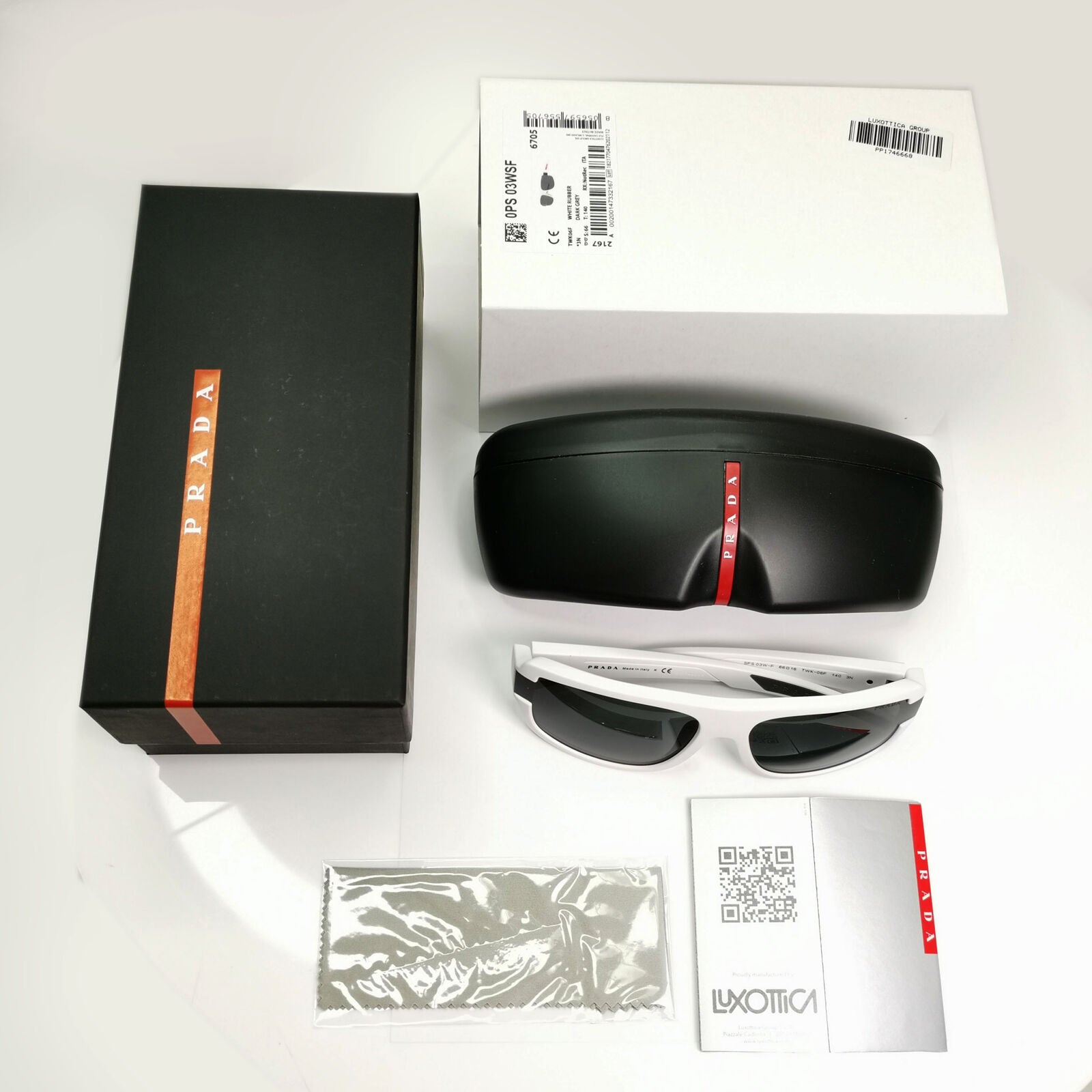Prada White Black Sunglasses Mens Rectangle Red Stripe SPS 03W F PS03WFS TWK-06F