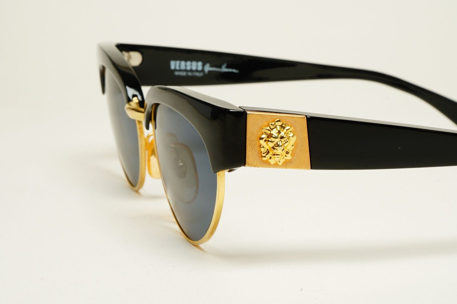 Versus Sunglasses 1996 by Gianni Versace Vintage Black Gold Lion MOD E22 COL 852