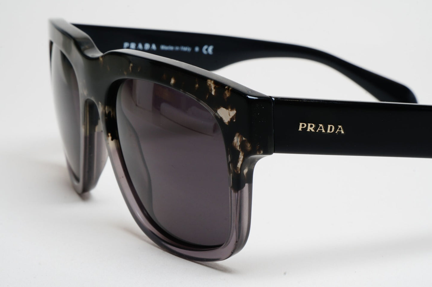 Prada Sunglasses 2013 Vintage Square Grey Black PR14QS SPR 14Q RO3-1A1 140325