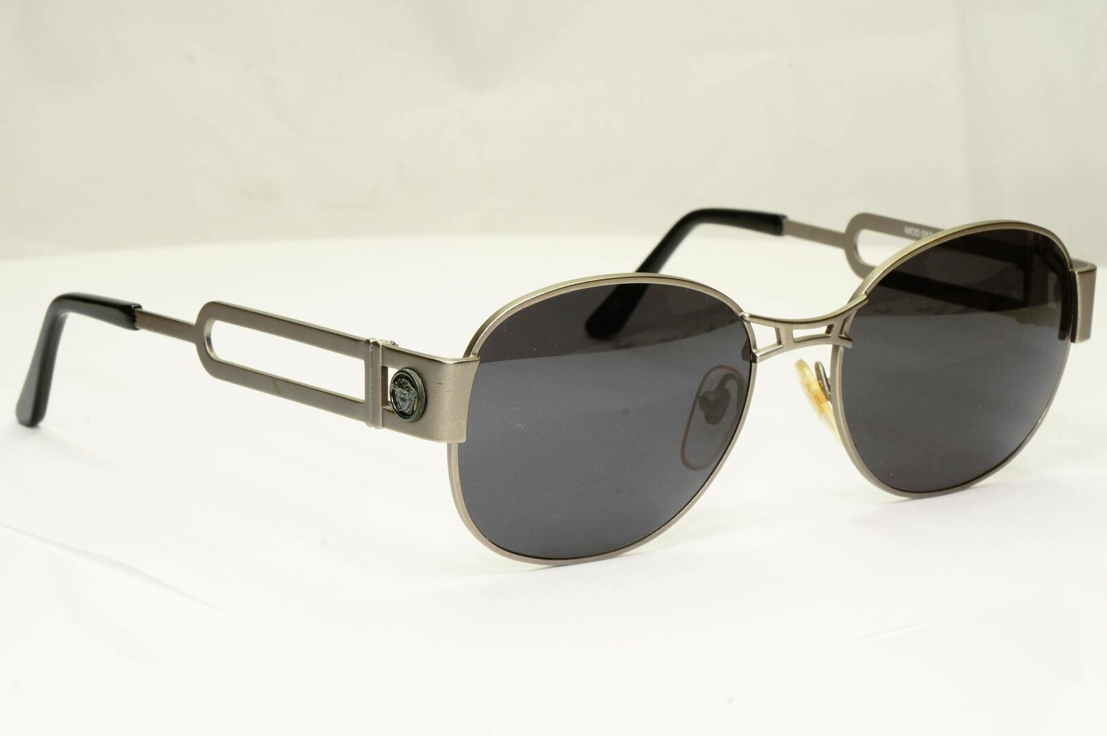 Gianni Versace 1996 Vintage Mens Silver Medusa Metal Sunglasses MOD S57 COL 77M