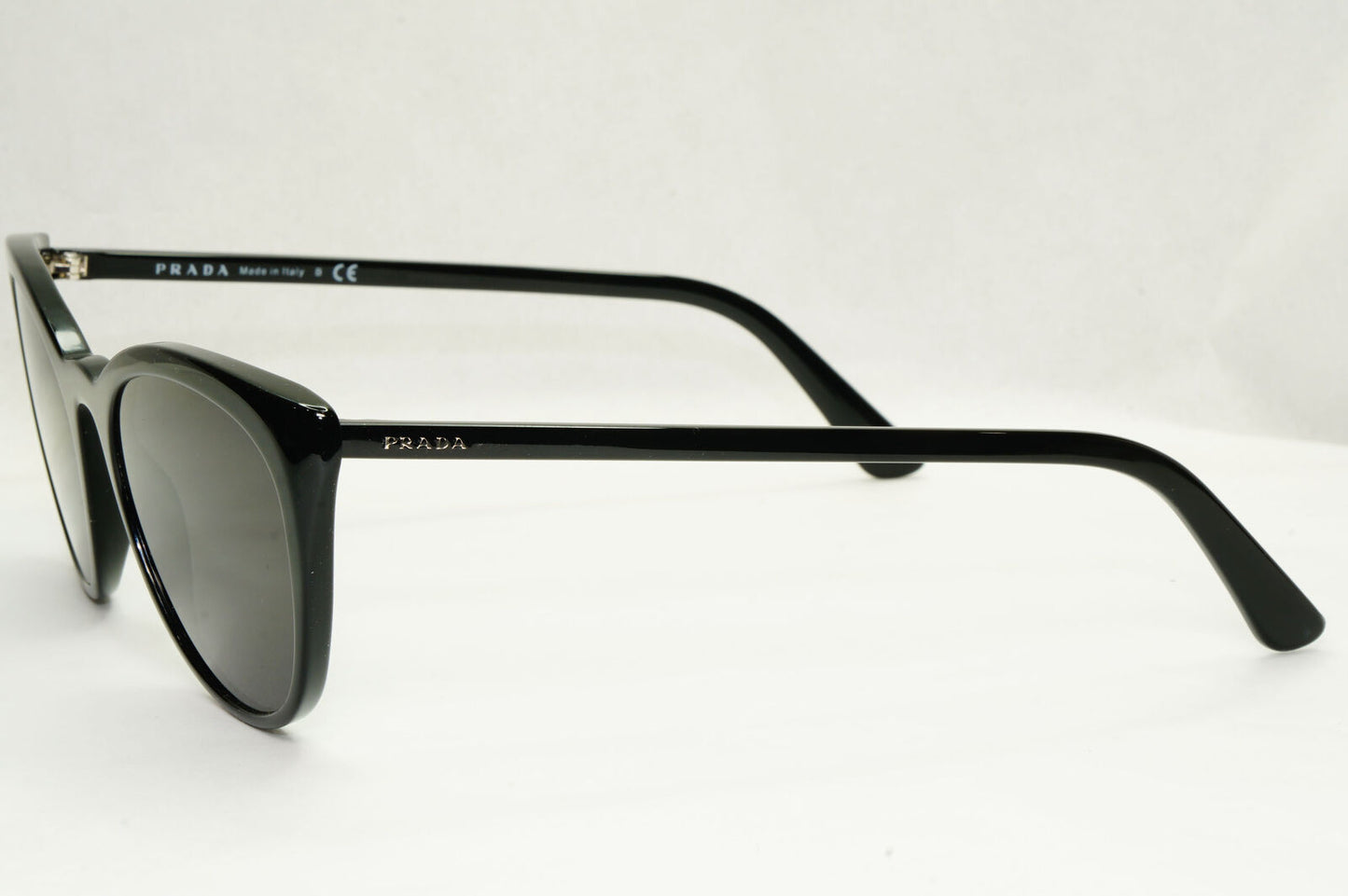 Prada Sunglasses Black Cat Eye Glossy Womens Fashion PR07VV VPR 07V 1AB-1O1 53mm