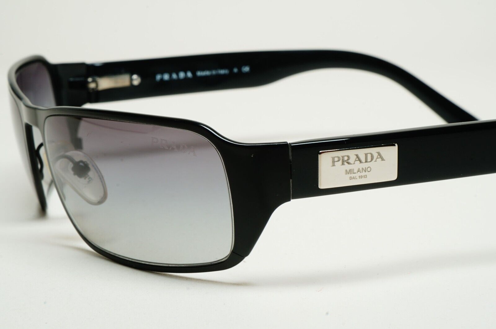 Prada Sunglasses 2007 Vintage Black Grey Rectangle PR61MS SPR 61M 1BO-3M1 310125